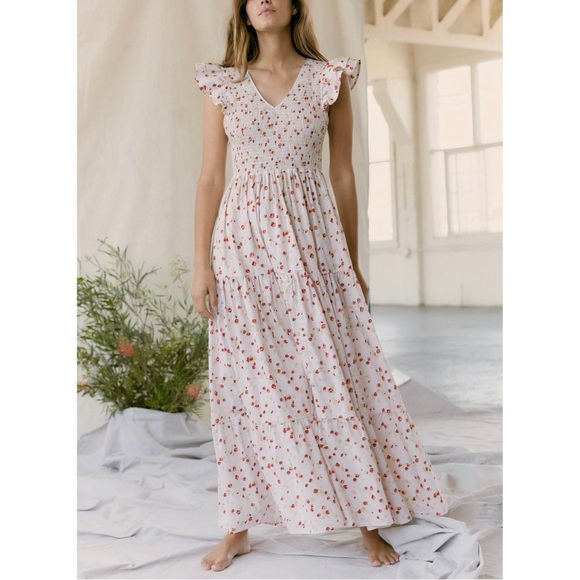 Christy Dawn Dresses & Skirts - NWOT Christy Dawn The Bodie Maxi Smocked Flutter-Sleeve Floral Dress